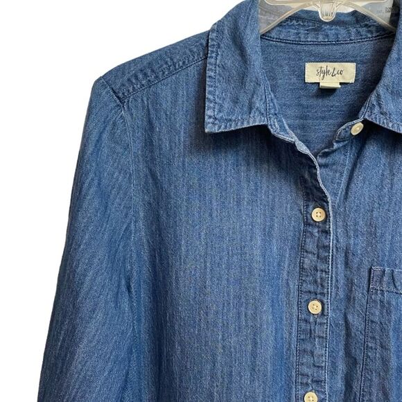 Style & Co. Chambray Boyfriend Shirt Women's Size M Blue Button-Down - Picture 6 of 16